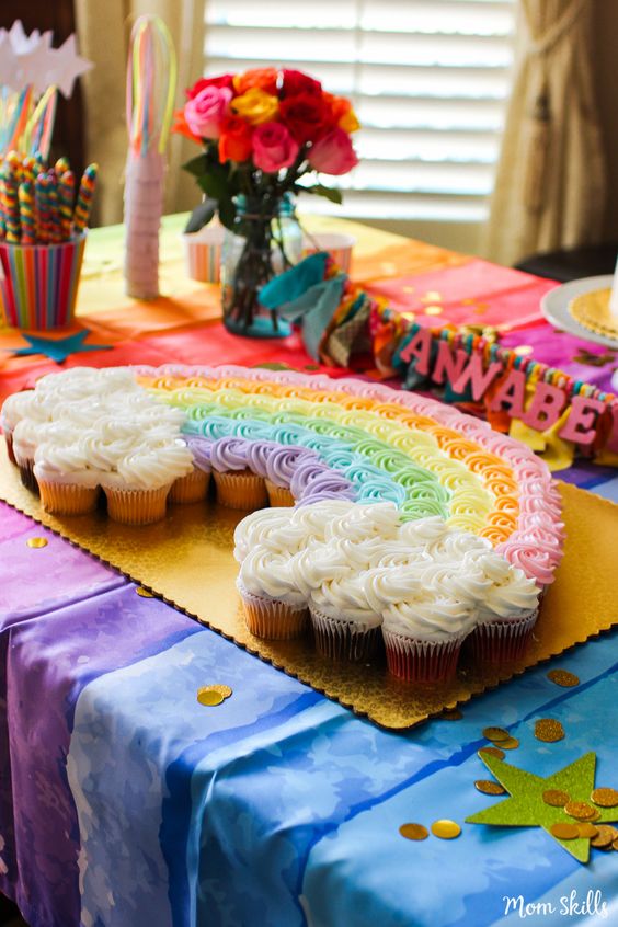 Cupcakes Pull apart cake I Heart Kiddies Parties